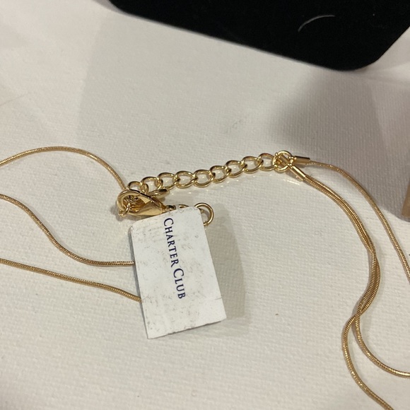 Three layers coin pearl Necklace in fashion now - Picture 10 of 12